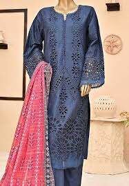 Lawn 3 peace suit
