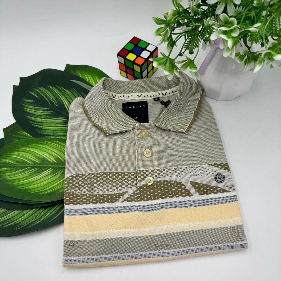 Polo homme élégant à motifs