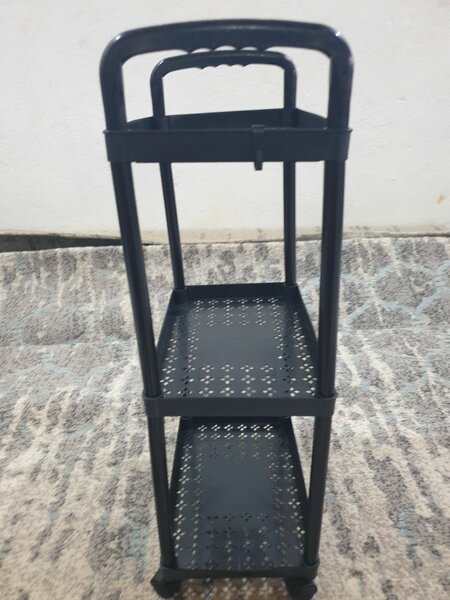 Chariot de rangement à roulettes