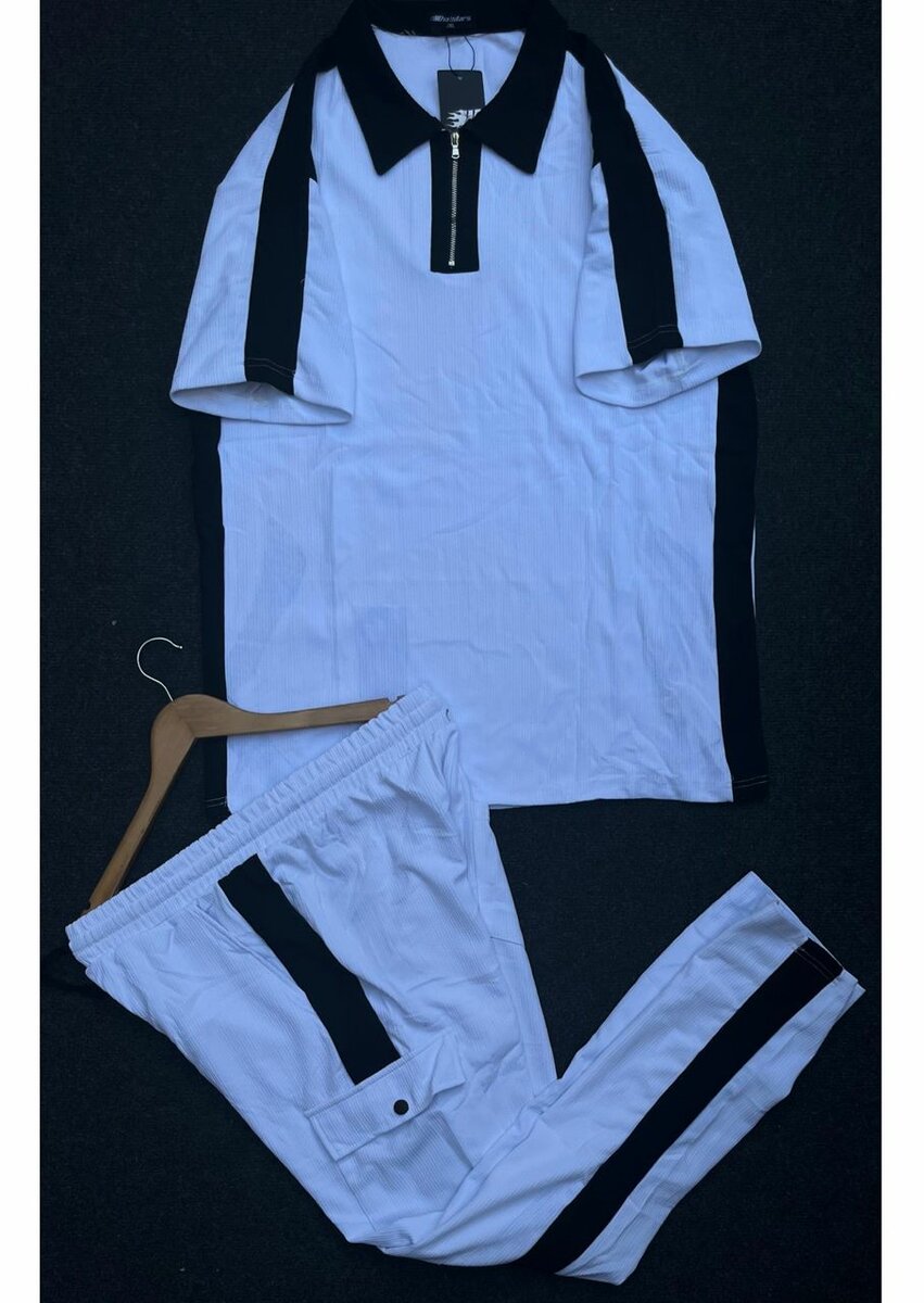 Ensemble sportif moderne pour hommes