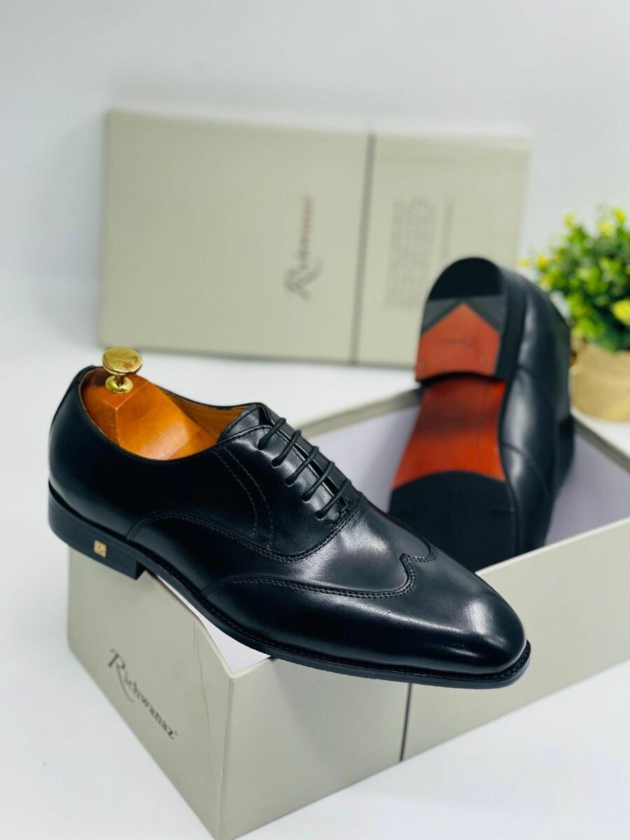 Christian Louboutin Solid Executive Shoes