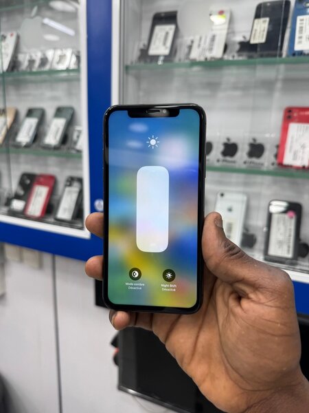 iPhone X Noir 64GB