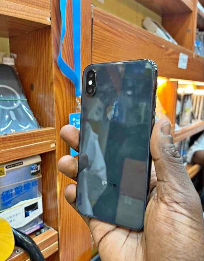 iPhone X Reconditionné 64 Go