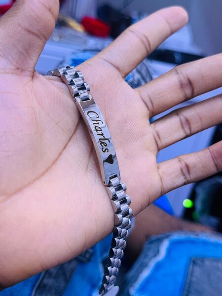 Bracelet gravé en acier inoxydable