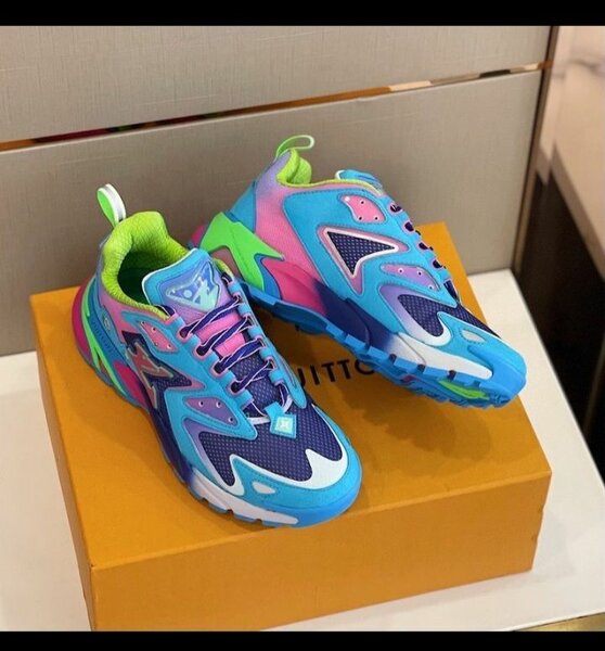 Baskets colorées modernes