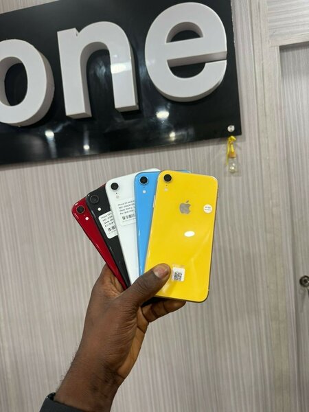 iPhone XR