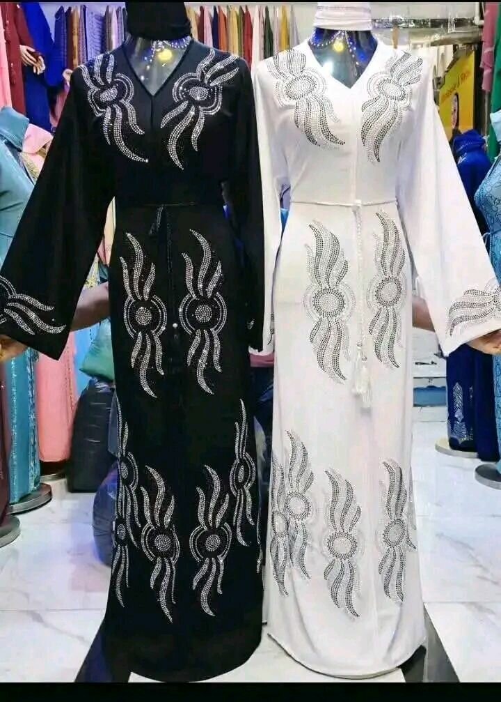 Robe Abaya Longue Élégante