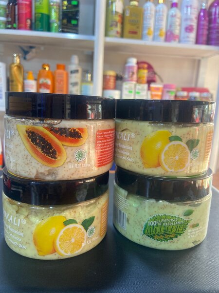 Wokali Papaya Body Scrub
