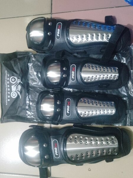 Genouillères Moto Pro X