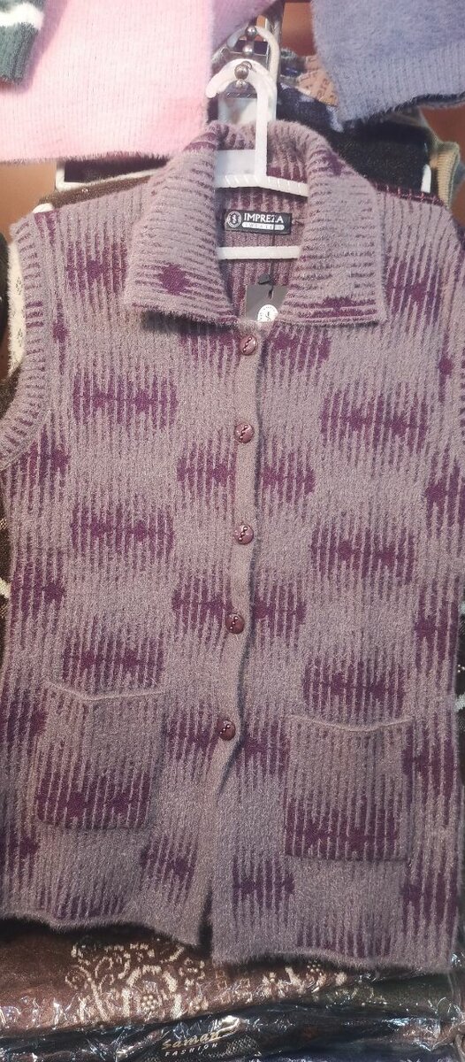 Half Arms Sweater
