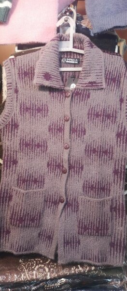Half Arms Sweater