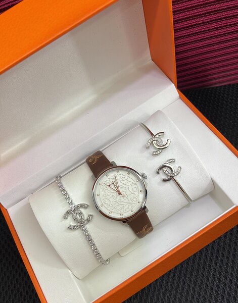 Watch and bangle set