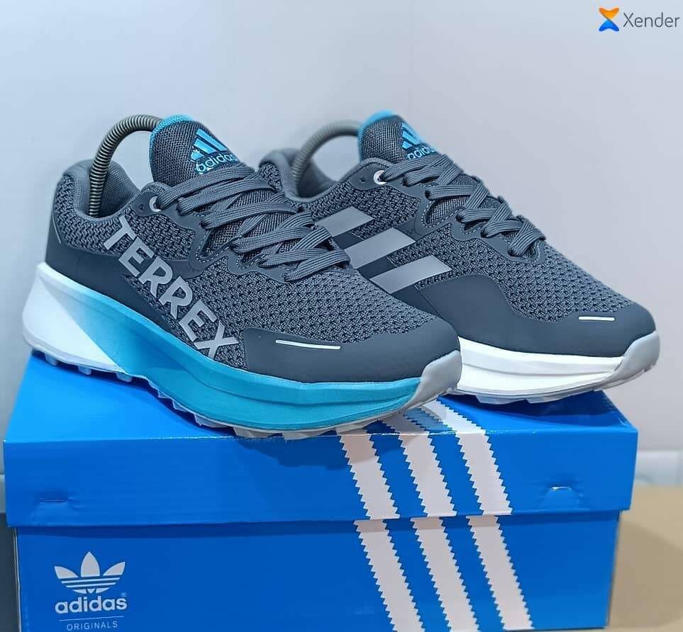 Chaussures de sport Adidas Terrex