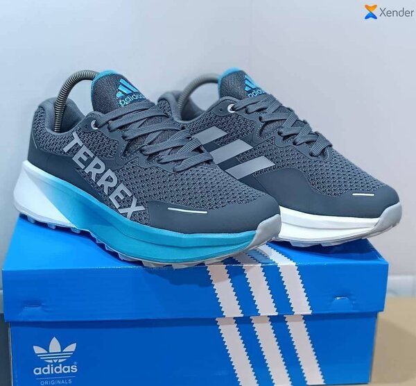 Chaussures de sport Adidas Terrex