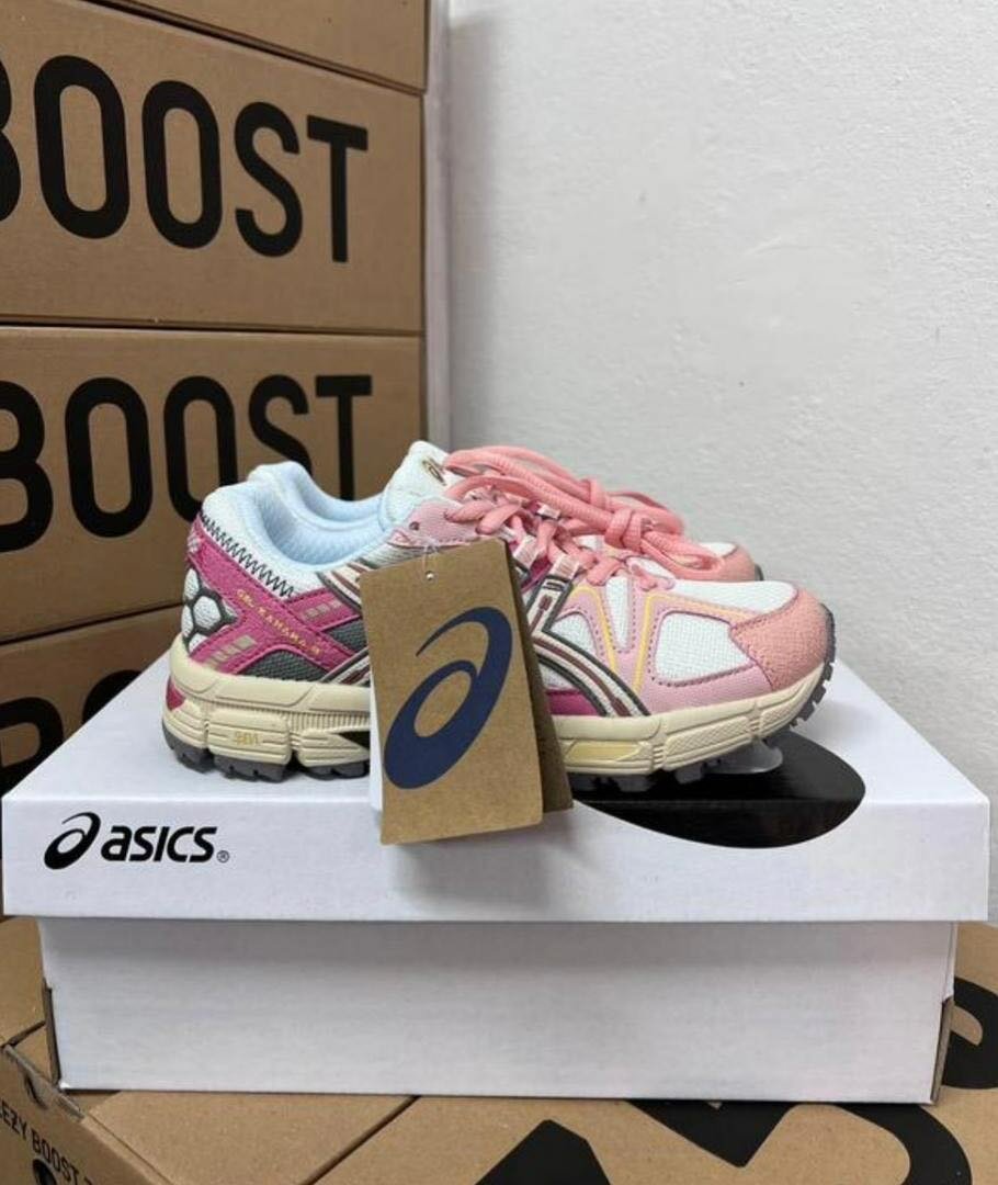 Basket ASICS GEL  roses