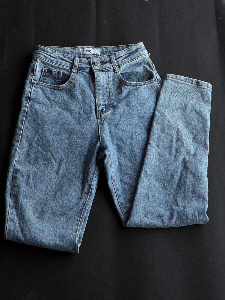 Синие джинсы