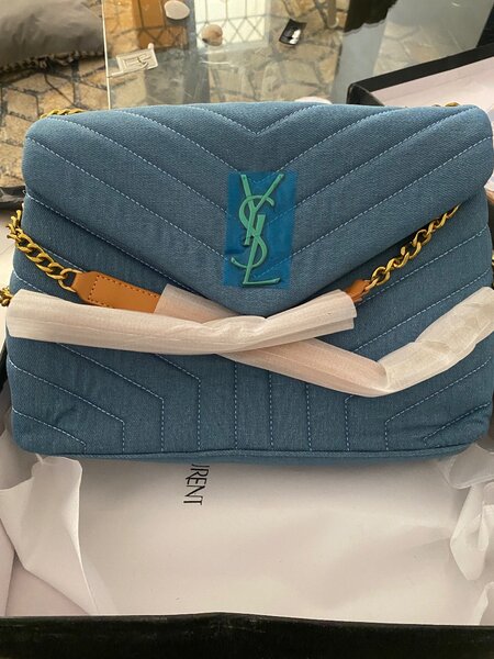 Yves saint Laurent