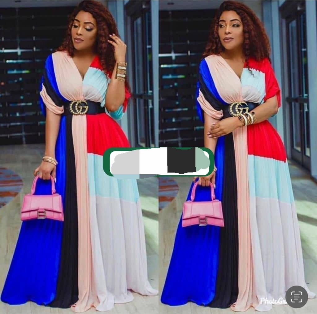 Robe longue avec ceinture