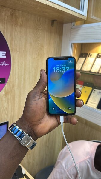 iPhone X simple 64Go