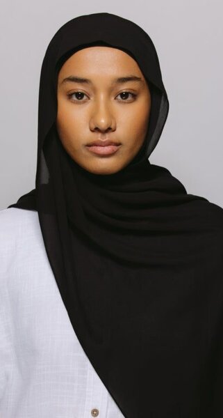 BLACK CHIFFON HIJAB