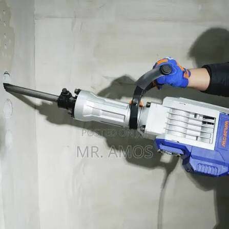 Marteau Démolisseur 1700W SDS HEX