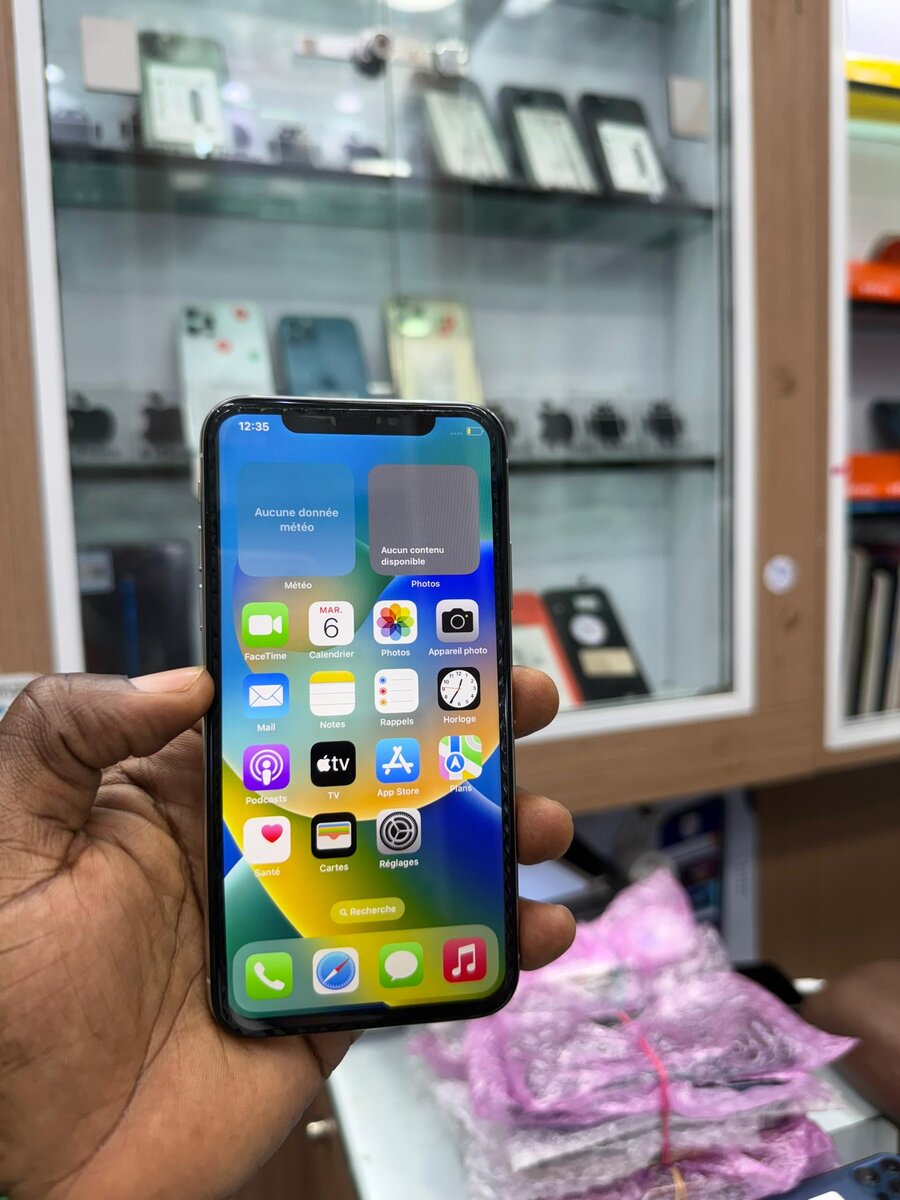 iPhone X 256Go tout passe prop