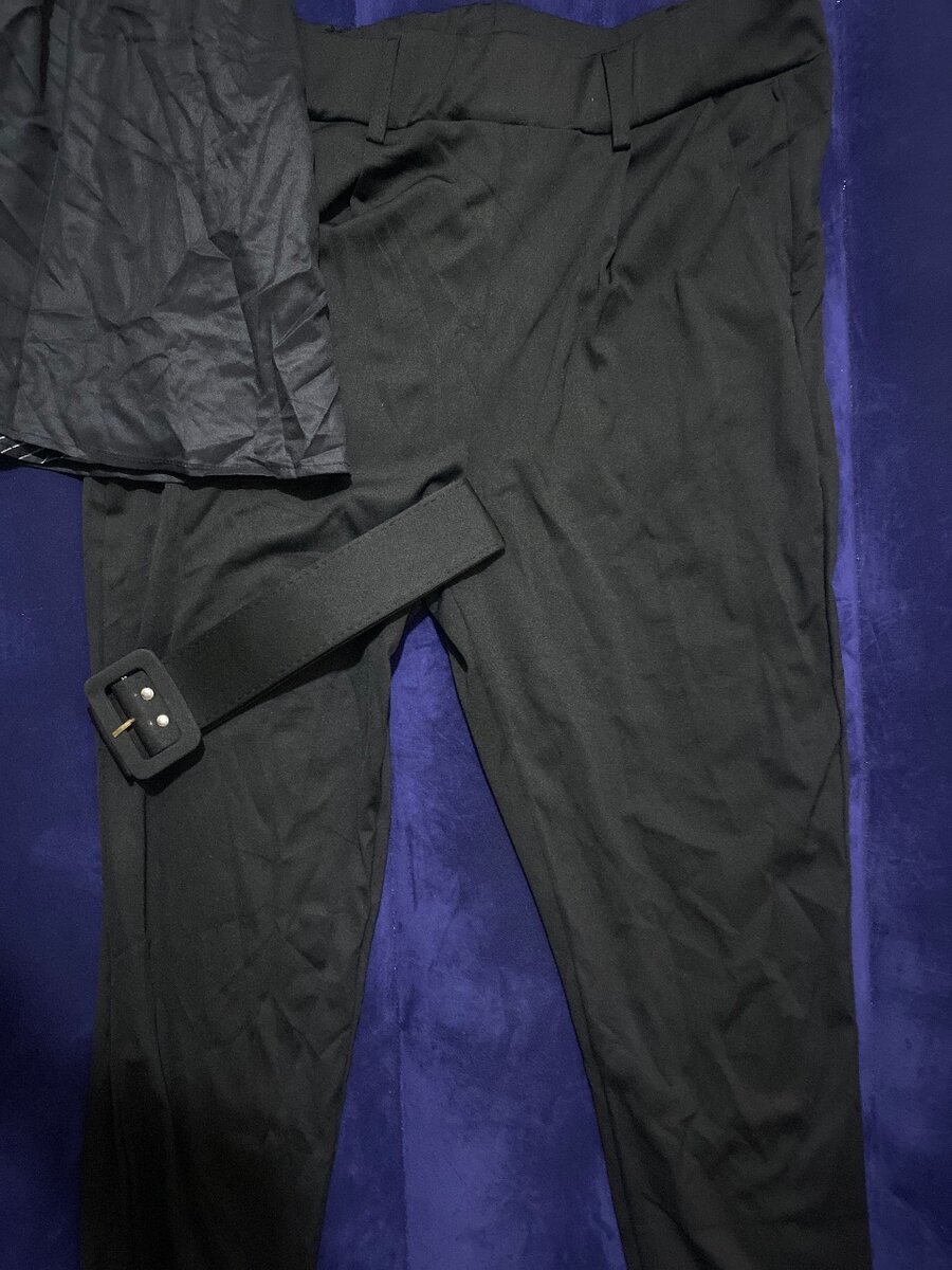 Ensemble chemisier et pantalon noir