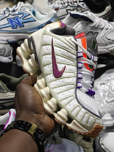 Nike Shox Blanc Violet