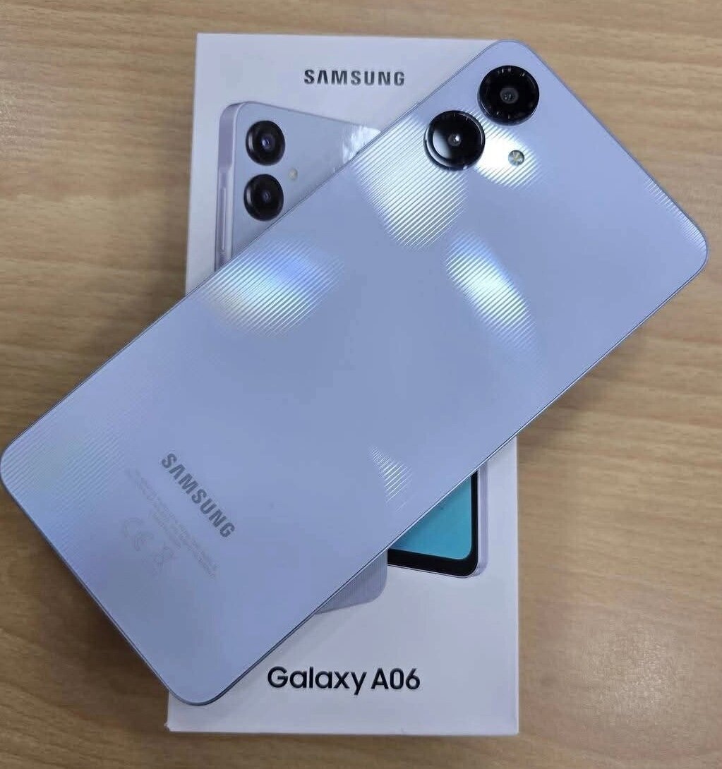 Samsung Galaxy A06 Smartphone