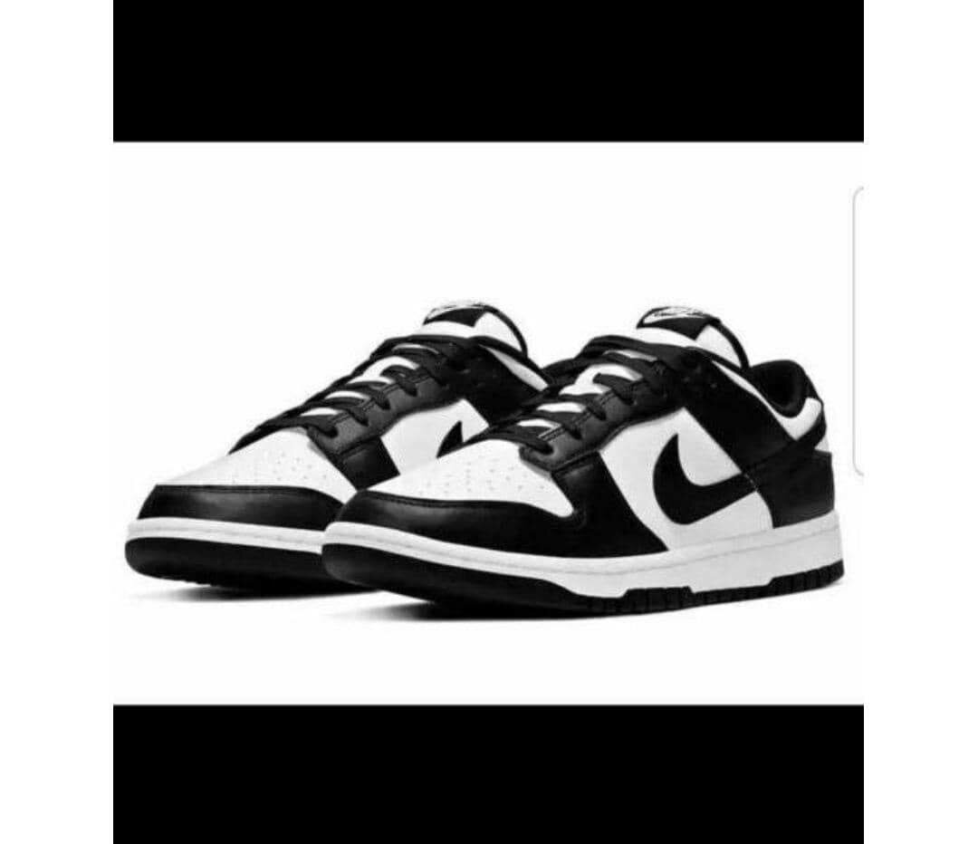 Baskets Nike modernes