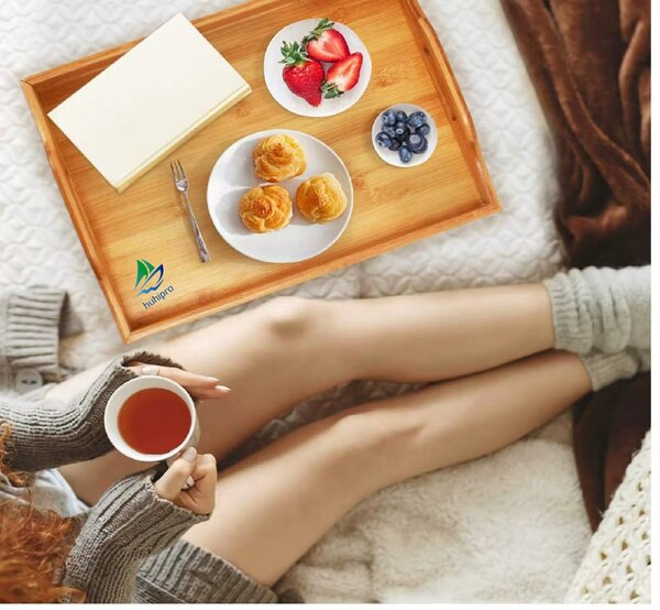 Plateaux en bambou empilables