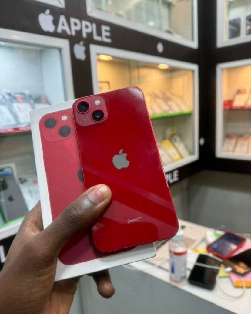 iPhone 13 Rouge Nouveau
