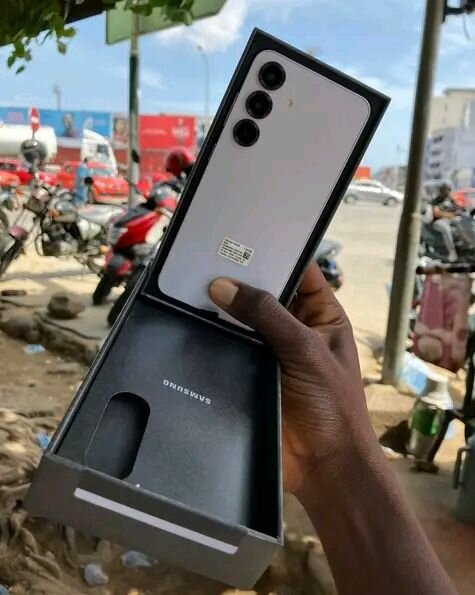 Samsung Galaxy S23 neuf