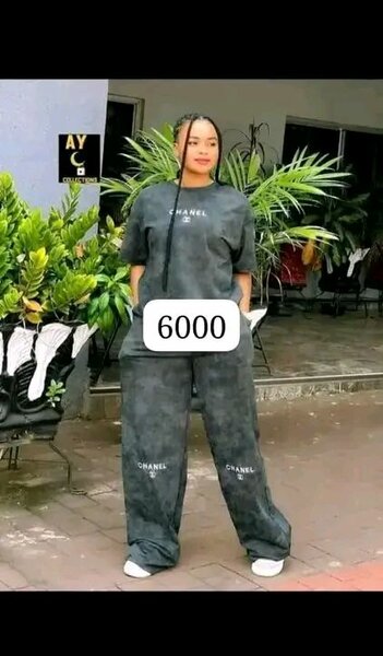 Pantalons larges tendance femme