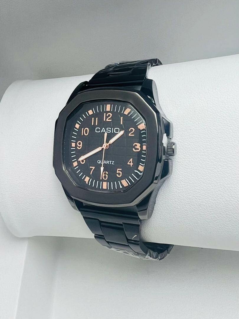 MONTRE casio homme et femmes authentiques