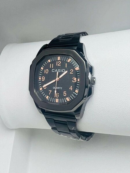 MONTRE casio homme et femmes authentiques