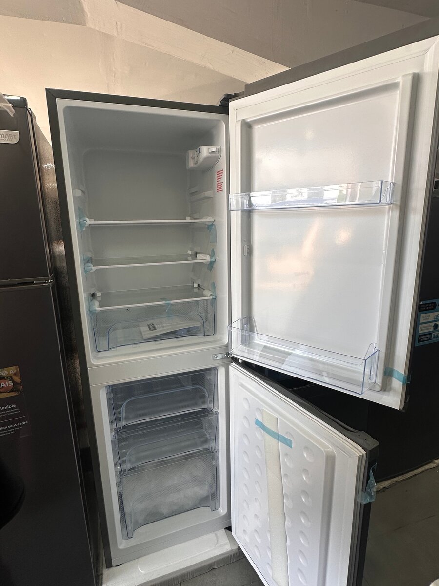 Réfrigérateur SMART STCB-305M