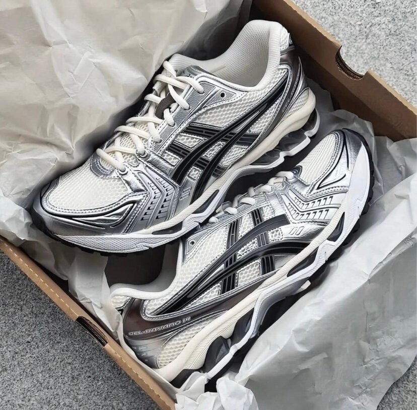 Chaussures de course ASICS