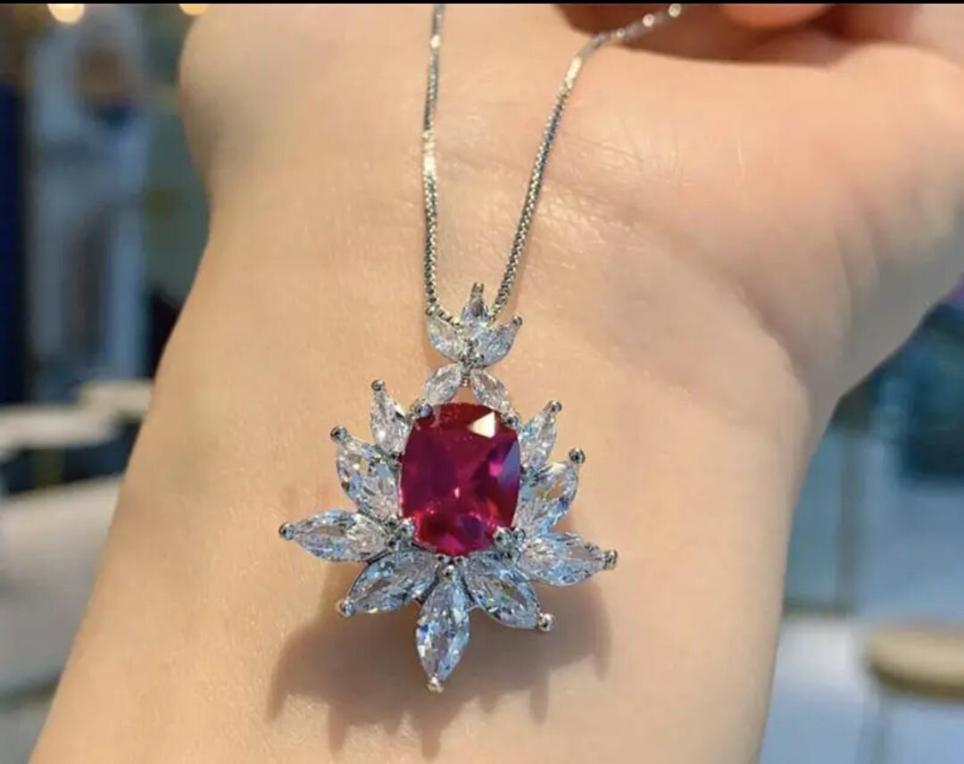 All types of exclusive imported jewellery available contact