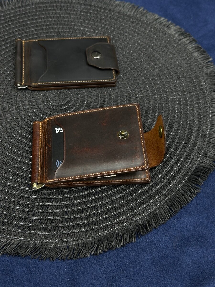 Зажим для денег