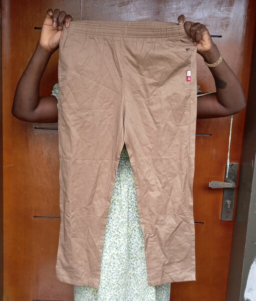 Pantalons élastiques pour enfants