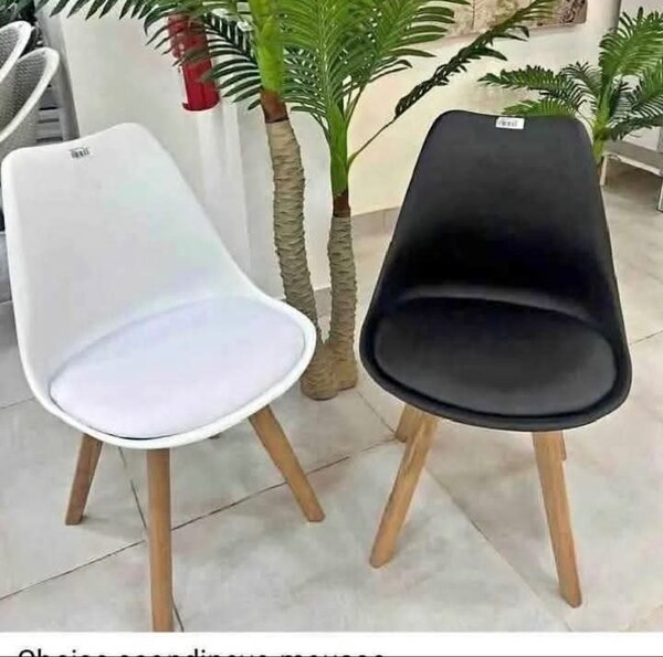 Chaise moderne scandinave