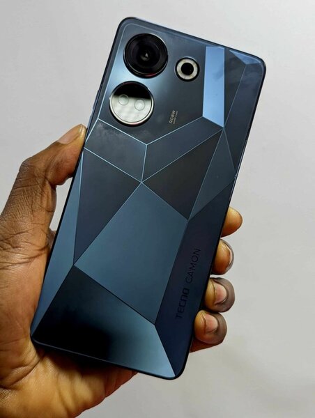 Camon 20 Pro