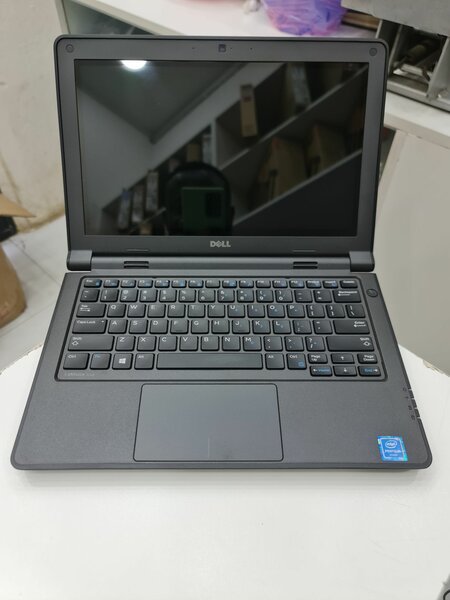 DELL LATITUDE 3160