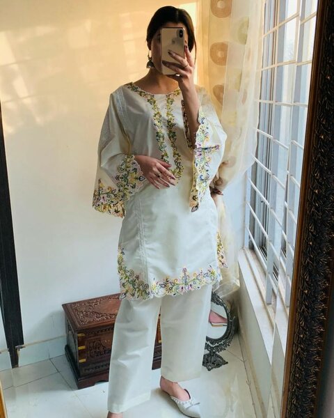 2 pcs stitched embroidery suit