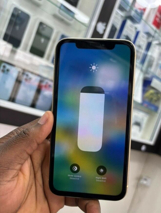 iPhone XR jaune reconditionné