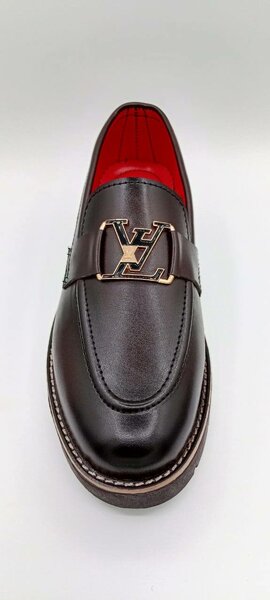 Causal.shoes