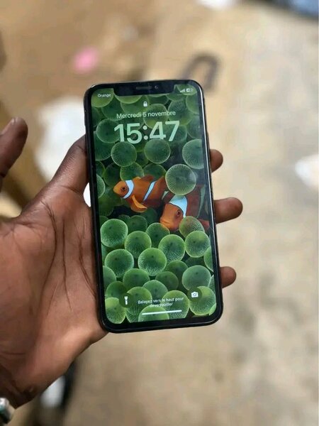 iPhone X 64 Go