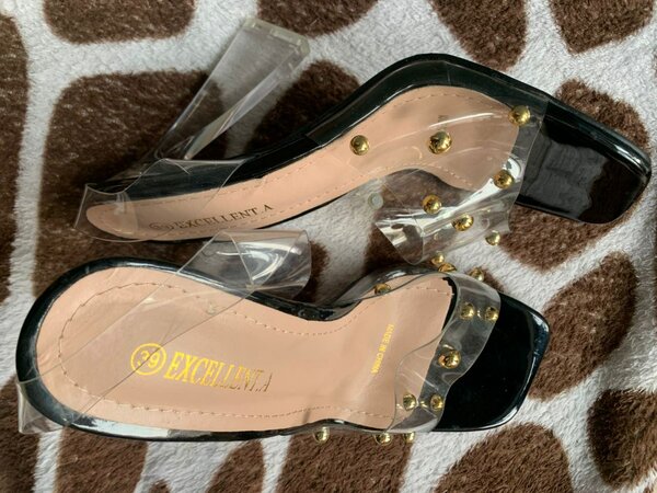 Escellenta sandales transparentes élégantes