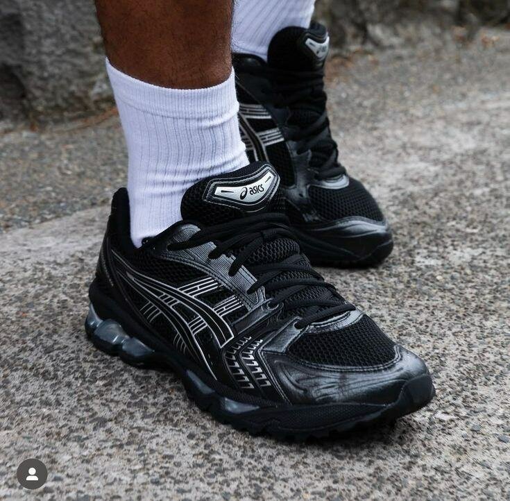Chaussures de sport ASICS